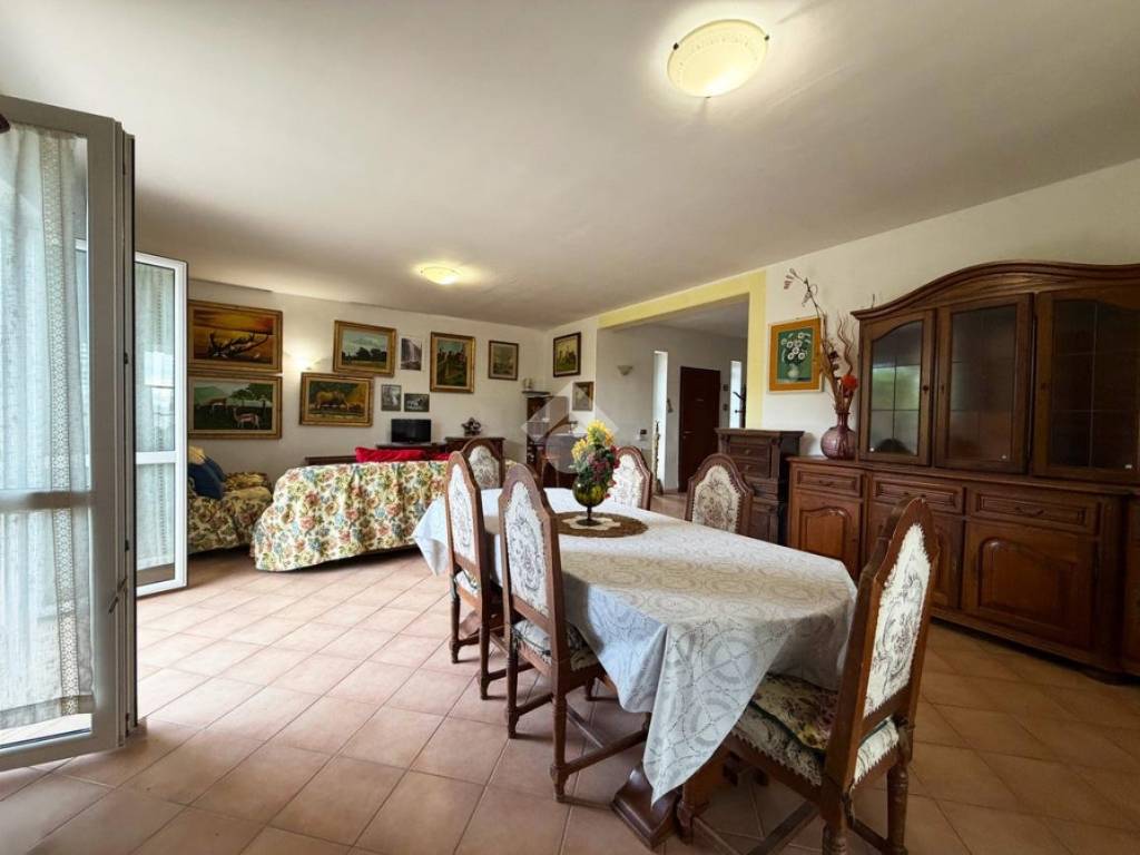 Villa a Montalto di castro in Strada della Sugarella - Foto 2