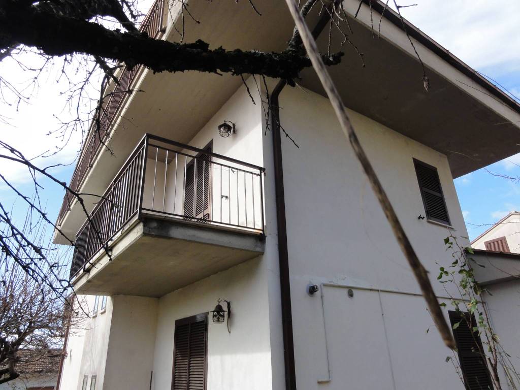 Villa a Rieti in Via Umbria - Foto 4