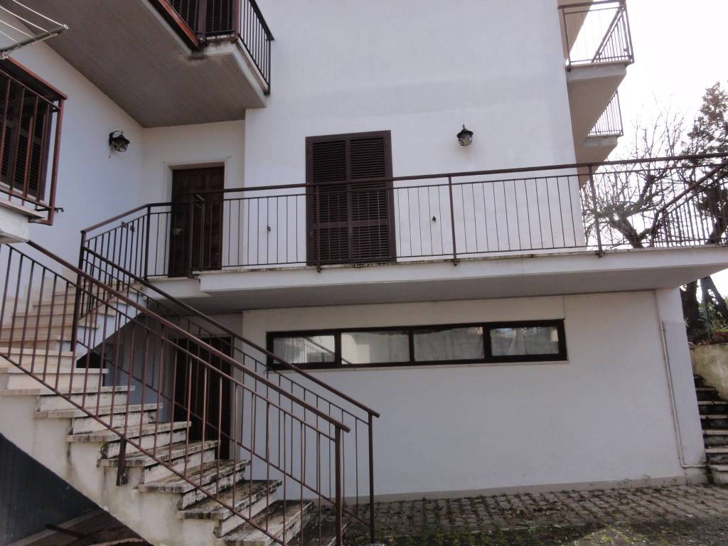 Villa a Rieti in Via Umbria - Foto 5