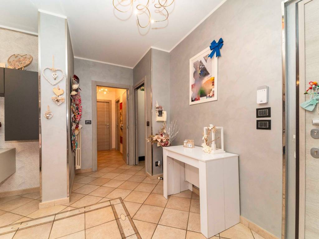 Appartamento a Moncalieri in Corso Dante Alighieri, 5 - Foto 5