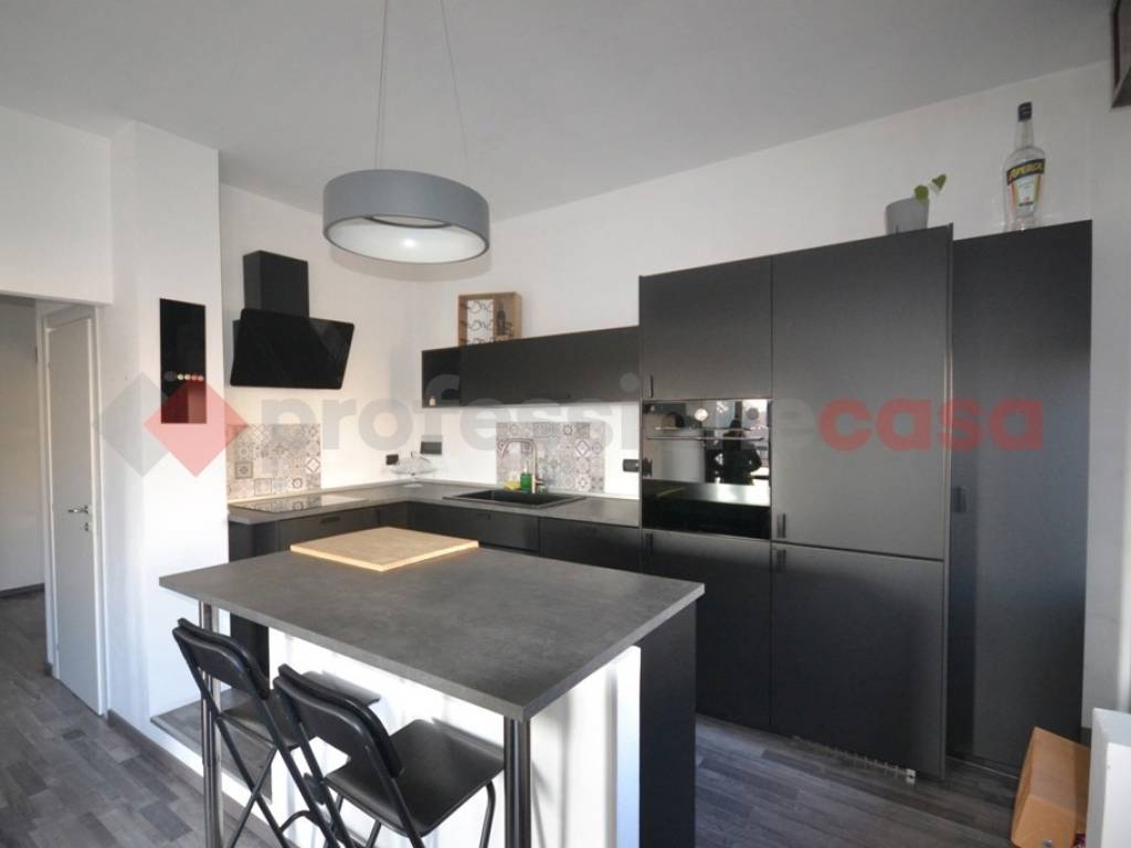 Appartamento a Pioltello in VIA PINTURICCHIO, 5 - Foto 4