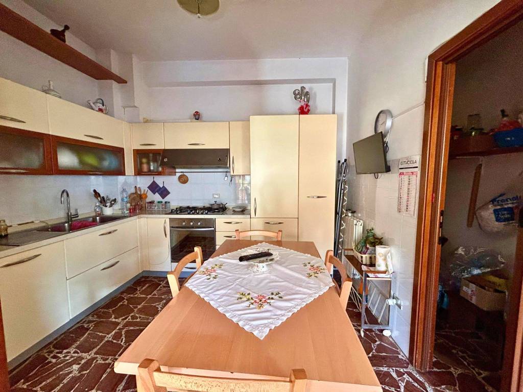 Appartamento a Cascina in Via Niccolò Copernico - Foto 5