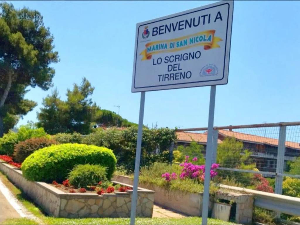 Villa a Ladispoli in Via Della Luna - Foto 3