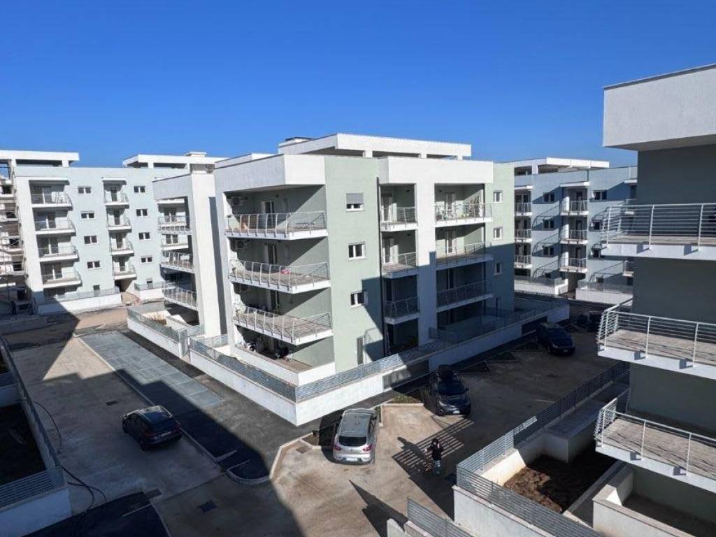 Appartamento a Pomezia in Via Pratica di Mare - Foto 2