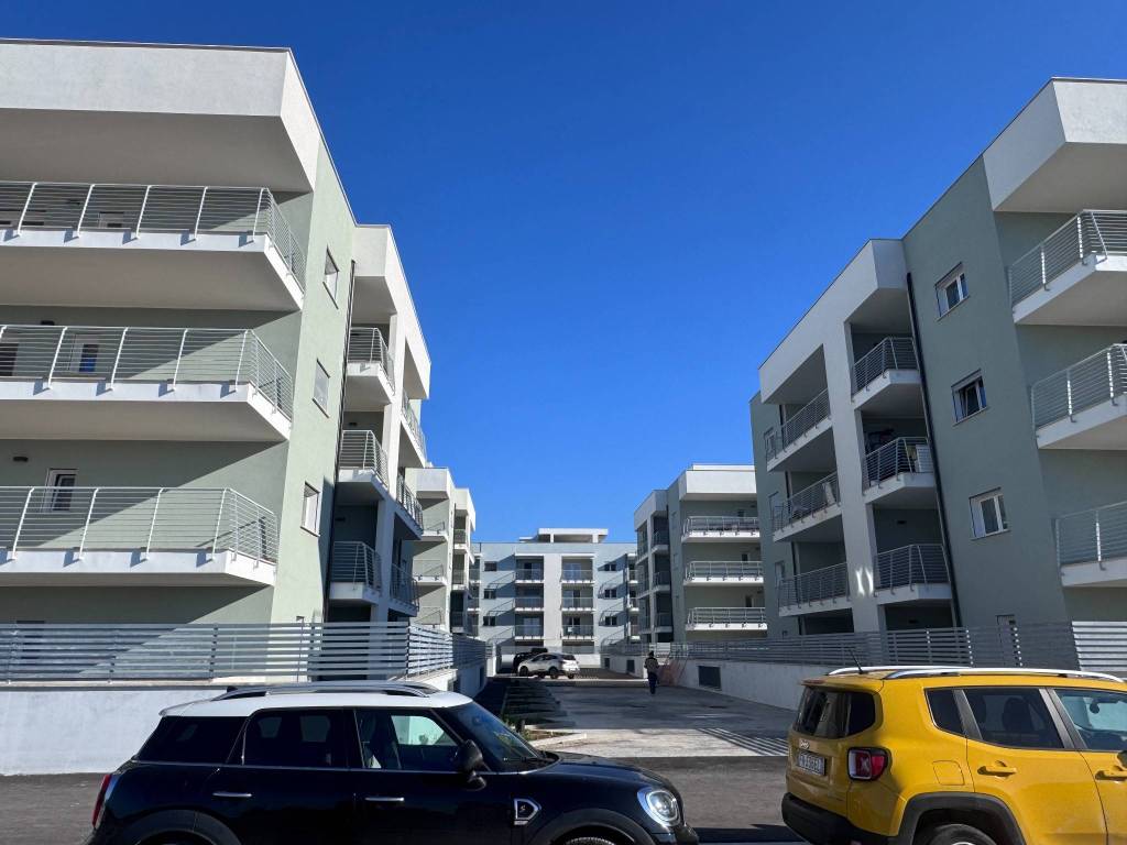 Appartamento a Pomezia in Via Pratica di Mare - Foto 4