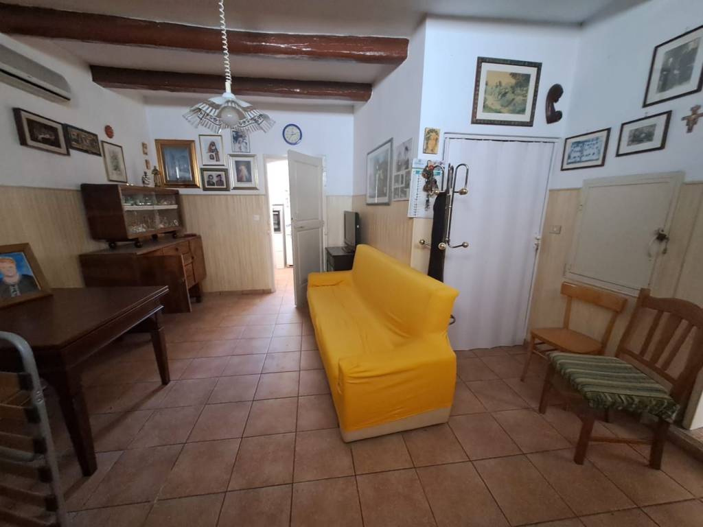 Casa indipendente a Valenzano in Via Tufaro - Foto 3