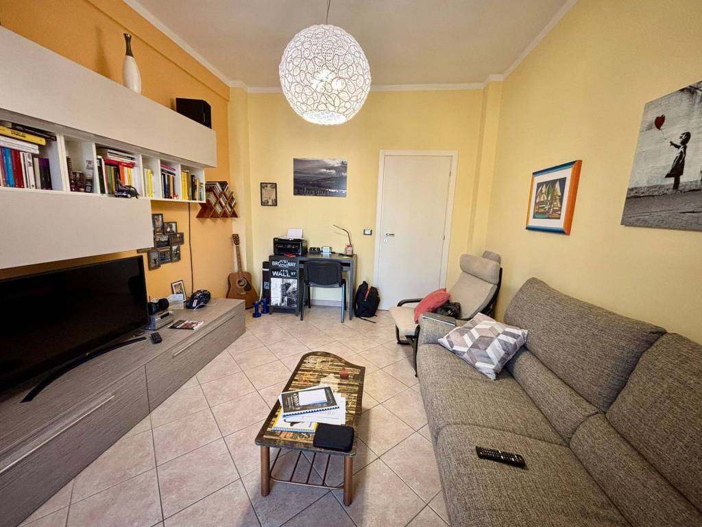 Appartamento a Alessandria in Via Martiri Della Divisione Acqui, 18 - Foto 3