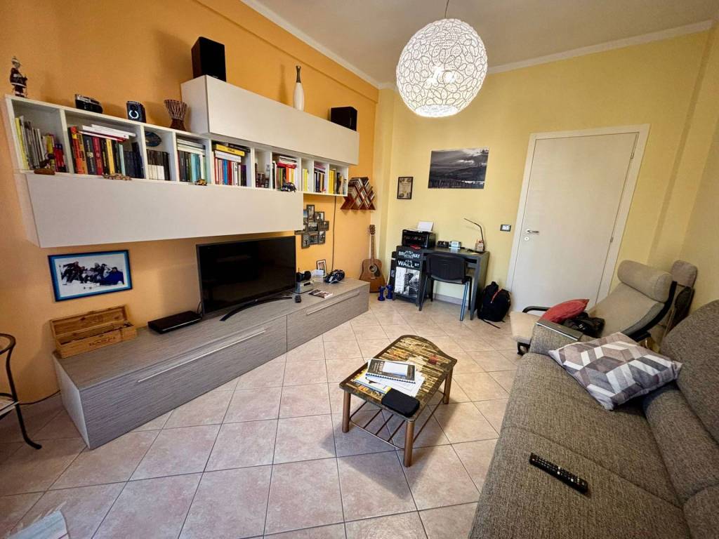 Appartamento a Alessandria in Via Martiri Della Divisione Acqui, 18 - Foto 4