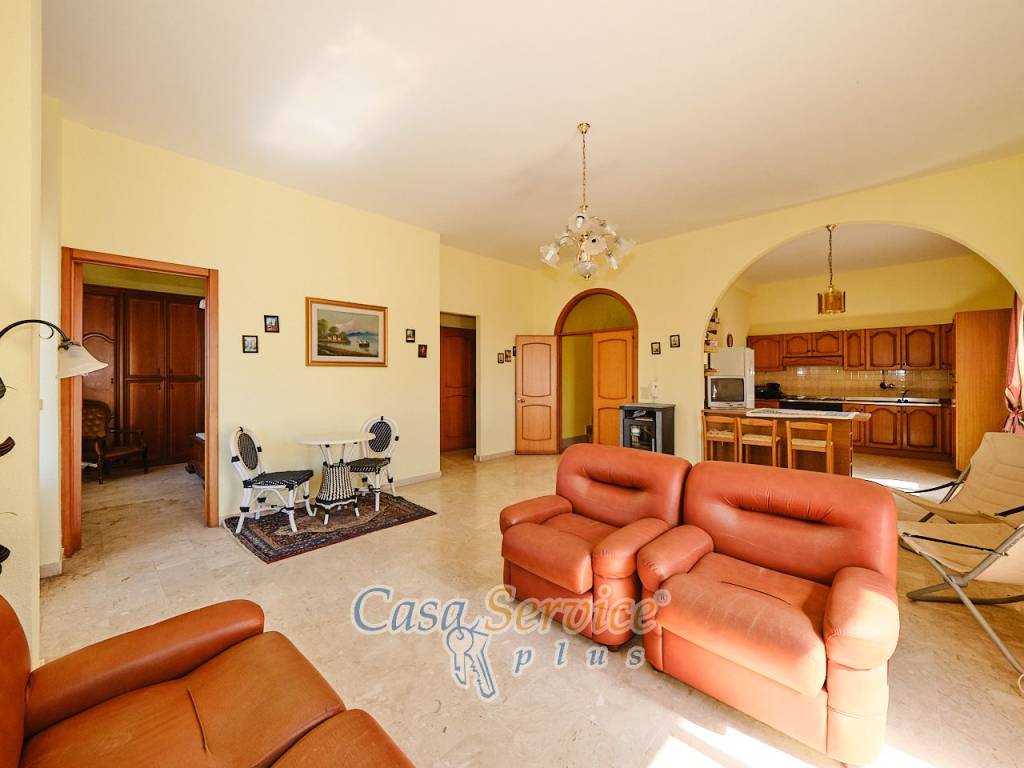 Casa indipendente a Matino in Via Savona - Foto 4