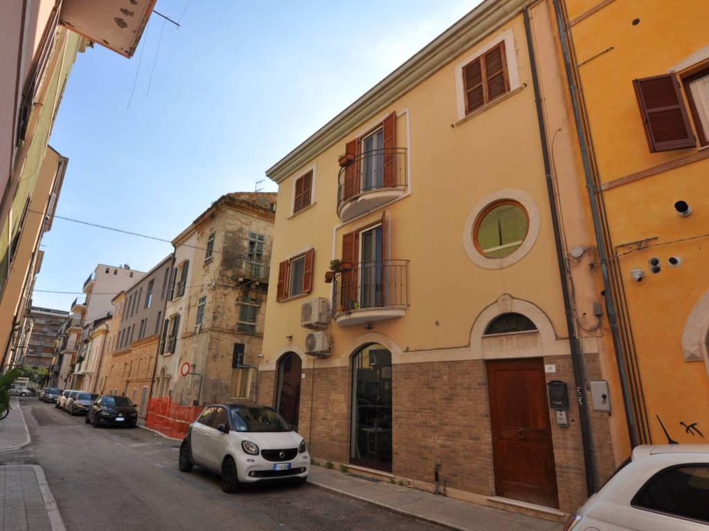 Villa a San benedetto del tronto in Via Aspromonte, 35 - Foto 2