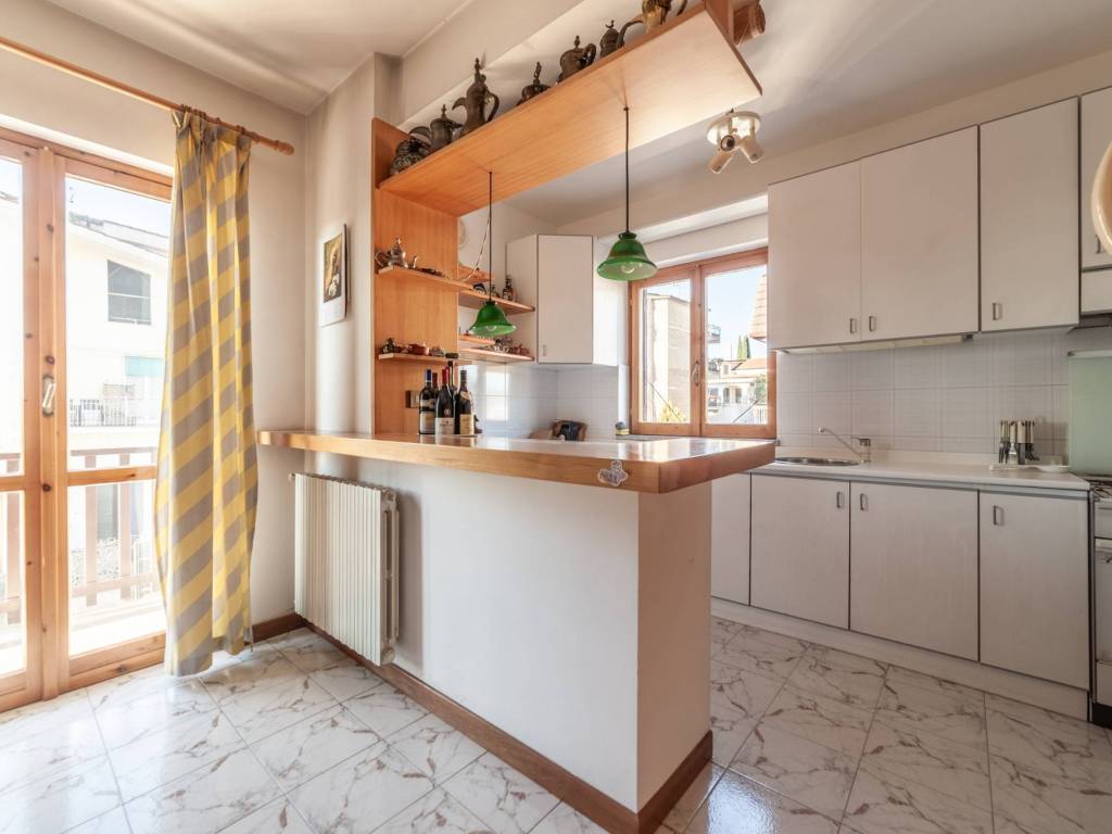 Appartamento a Guidonia montecelio in Via Colle Fiorito, 77 - Foto 4
