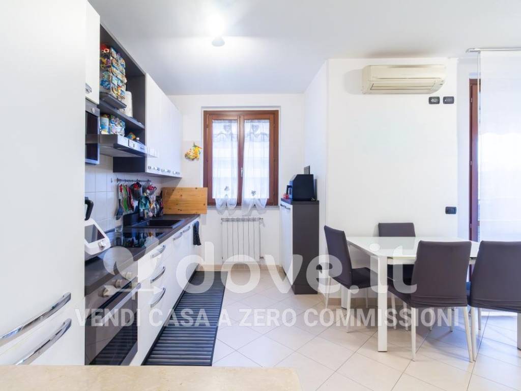 Appartamento a Pioltello in Via Correggio, 3 - Foto 4