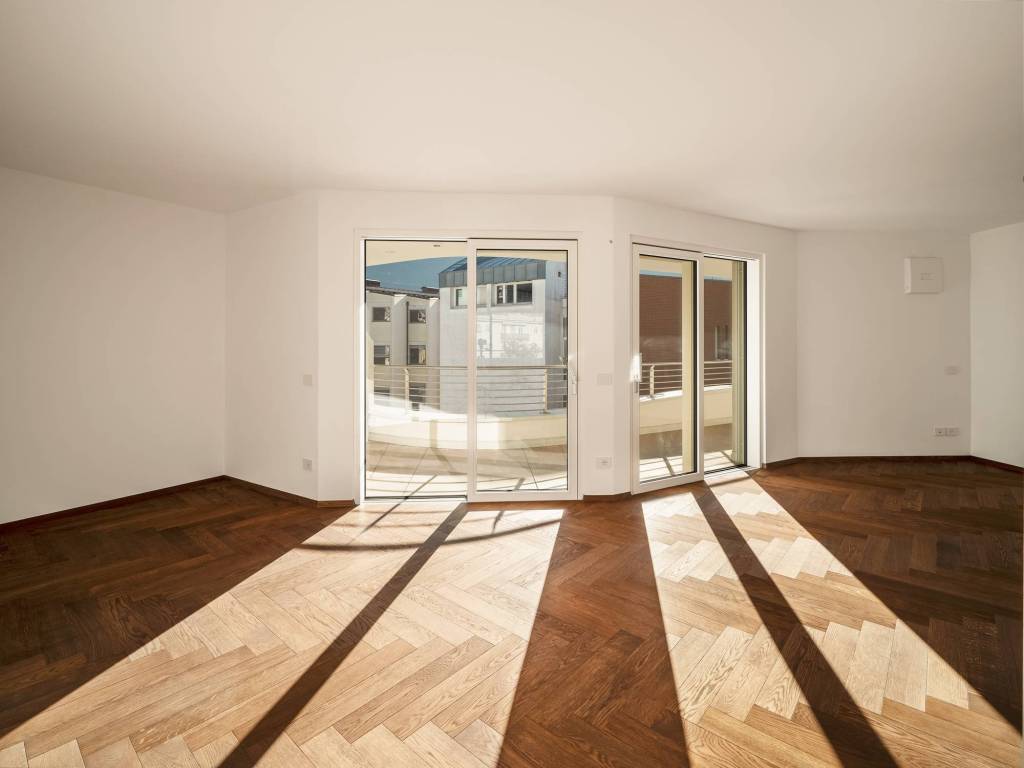 Attico / mansarda a Bolzano in Via Amba Alagi, 2 - Foto 3