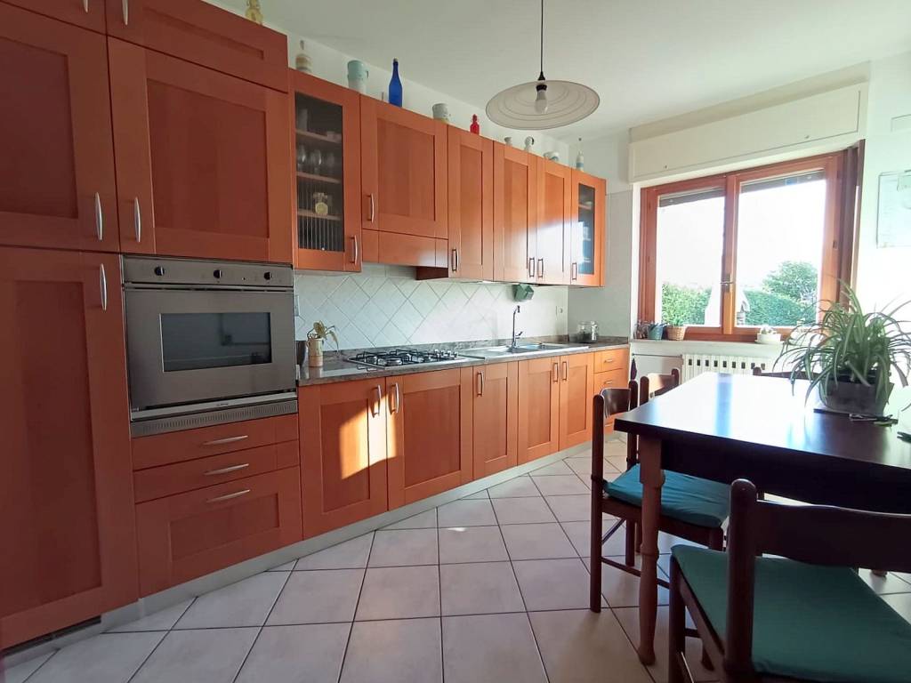 Casa indipendente a Pinerolo in Via Città di Traunstein, 46 - Foto 3