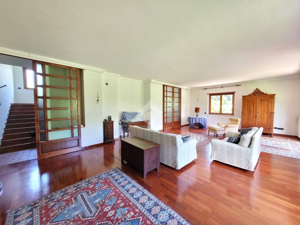 Villa a Airola in Via Trociano, 23 - Foto 2