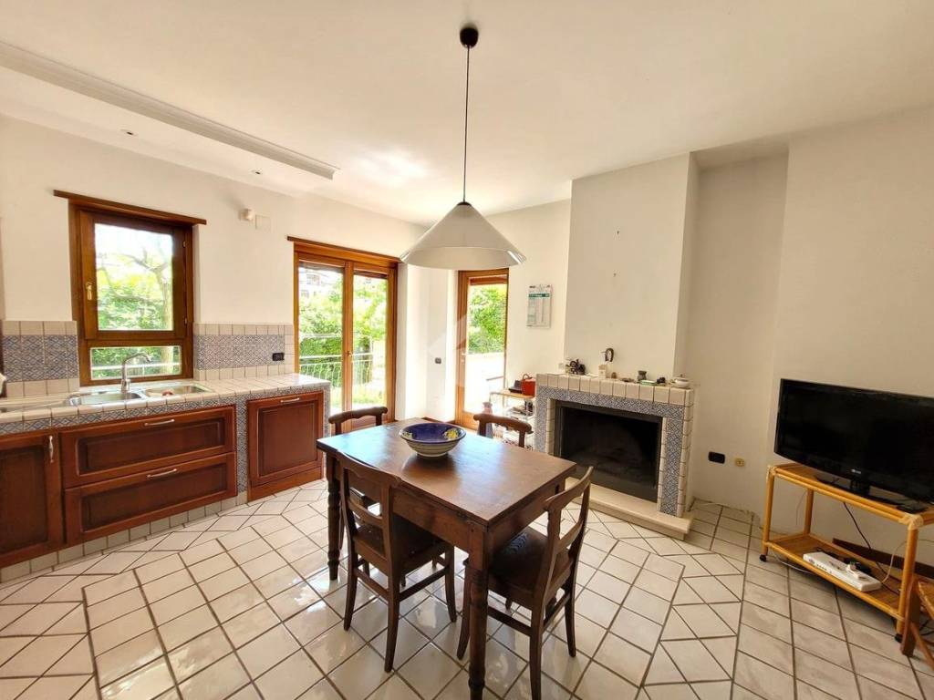 Villa a Airola in Via Trociano, 23 - Foto 5