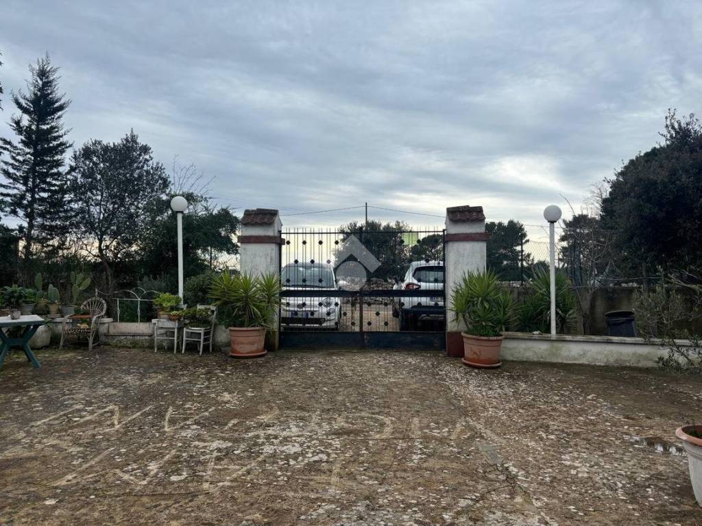 Villa a Martina franca in Via Lamia Vecchia, 26 - Foto 2