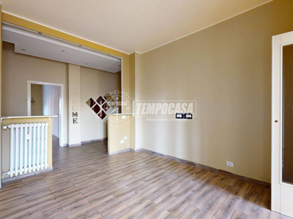 Appartamento a Rivoli in Via Tagliamento 10 - Foto 2