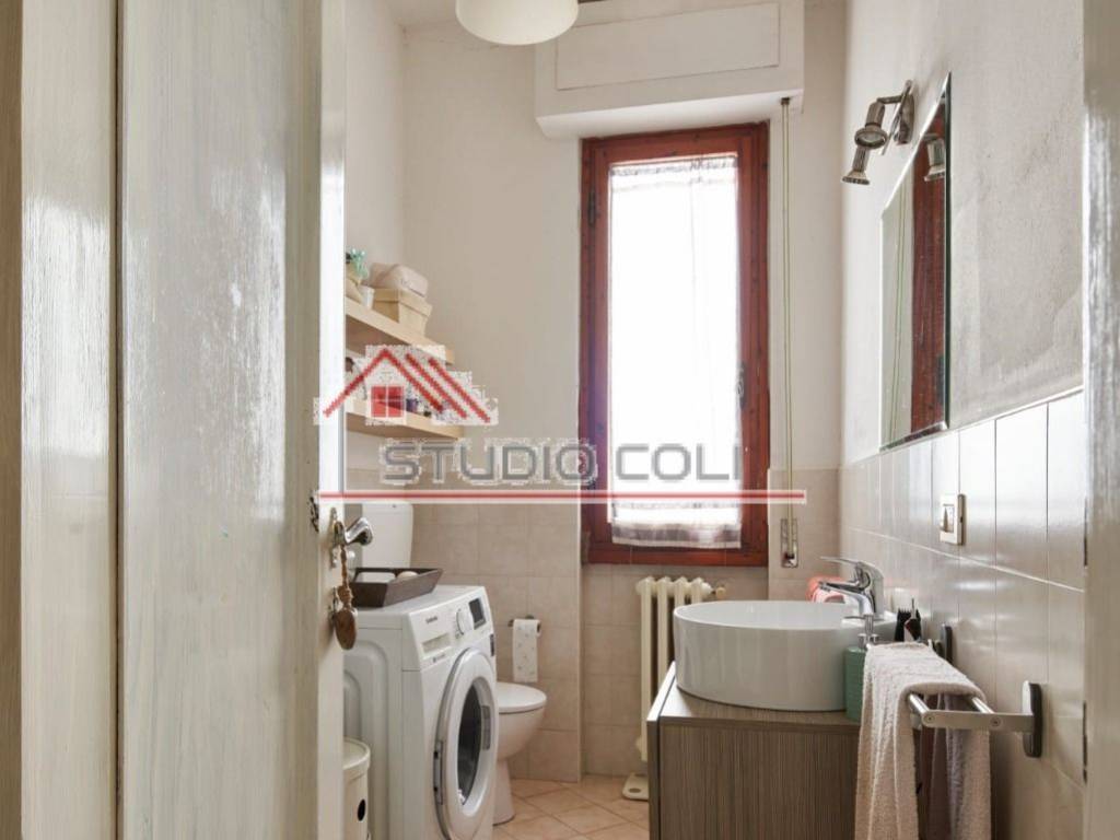 Appartamento a Bagno a ripoli in Via Giotto - Foto 5