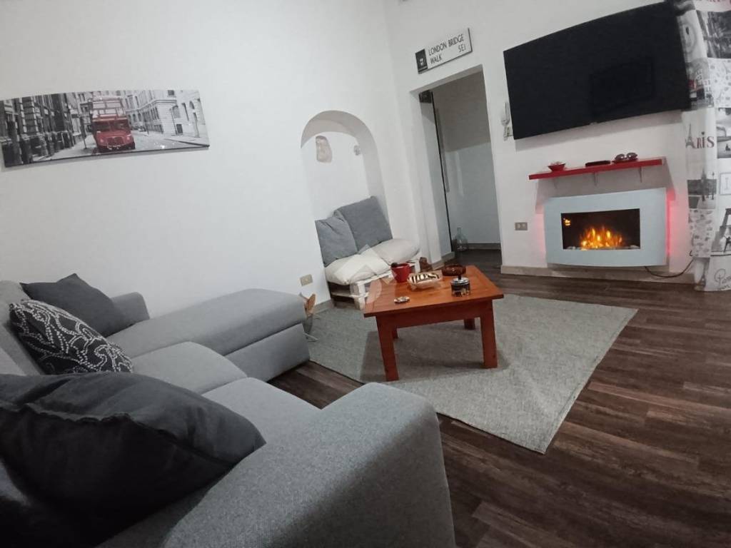 Casa indipendente a Cassano delle murge in Piazza adua, 4 - Foto 5