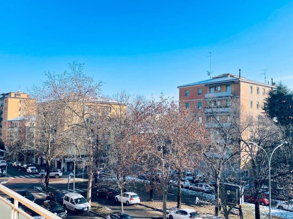 Appartamento a Bologna in Via Luigi Cherubini - Foto 3