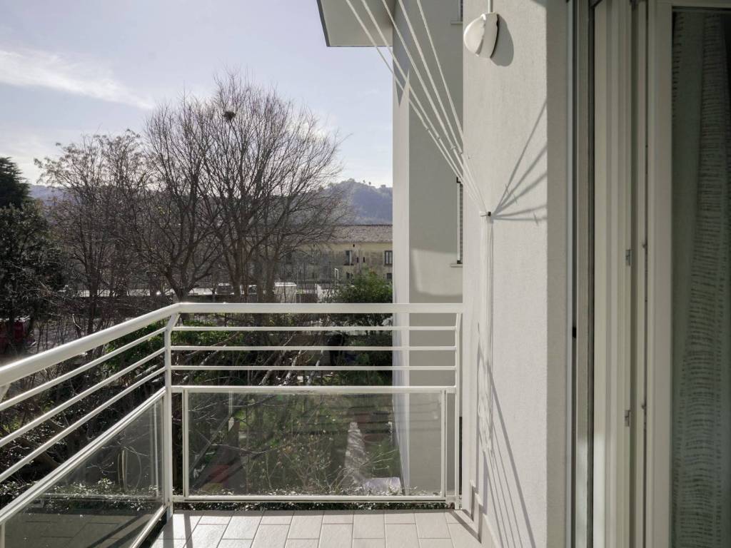 Appartamento a San mango piemonte in Via Santa Caterina, 47 - Foto 2