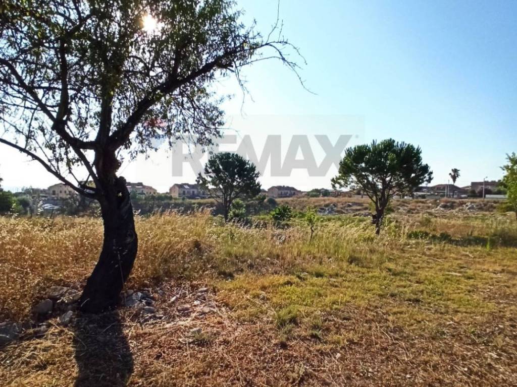 Terreno a Melilli in VIA GIOVANNI PASCOLI, 4 - Foto 2