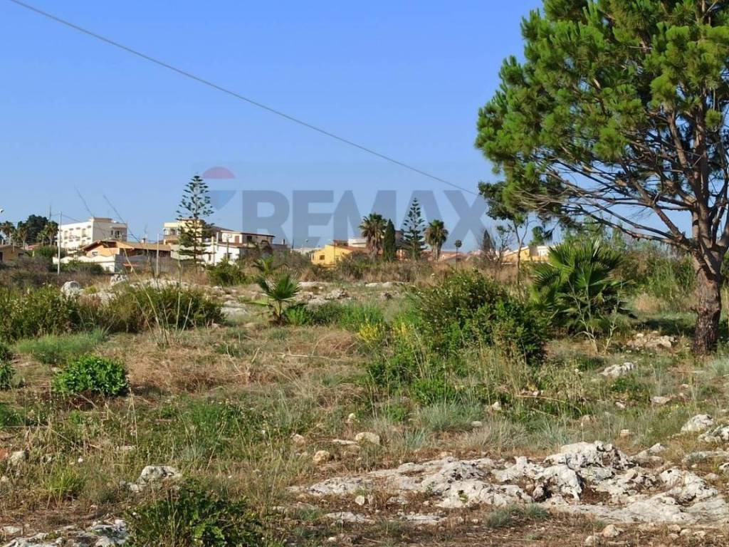 Terreno a Melilli in VIA GIOVANNI PASCOLI, 4 - Foto 2