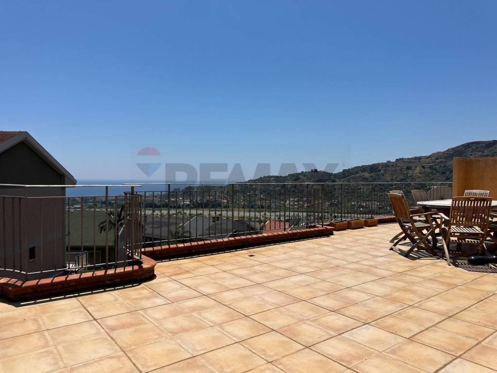 Casa indipendente a Furci siculo in Via grotte - Foto 2