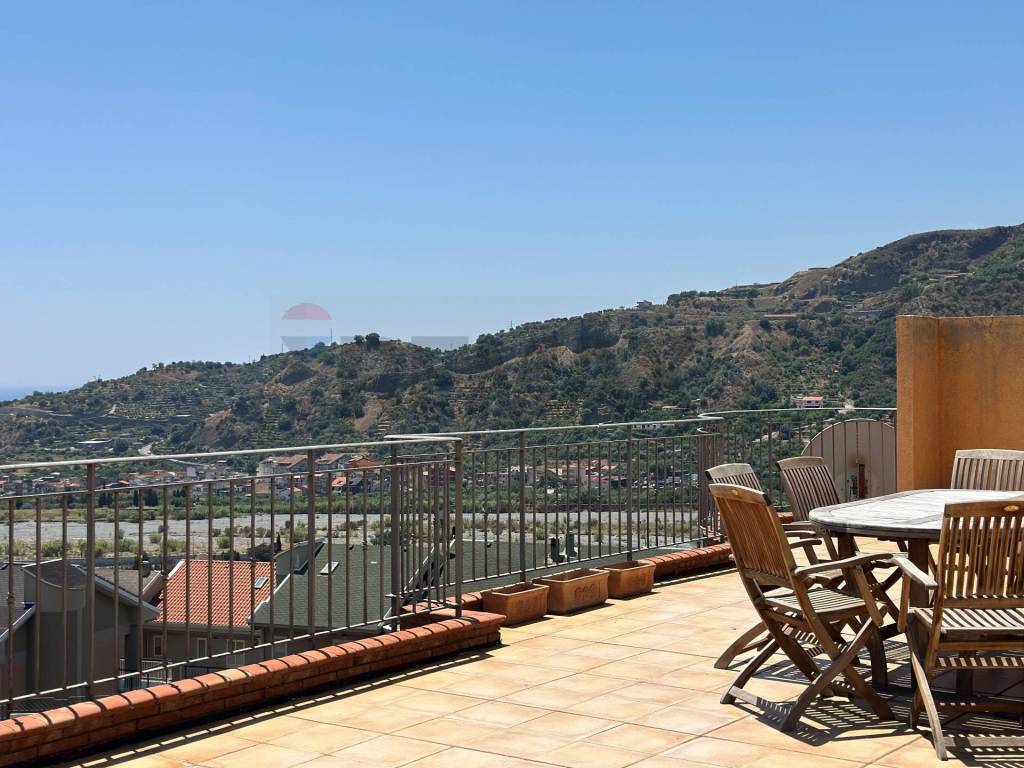 Casa indipendente a Furci siculo in Via grotte - Foto 4