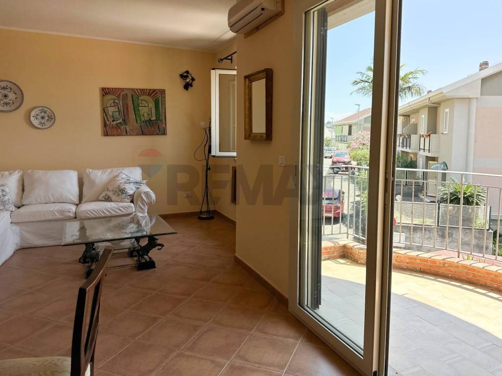 Appartamento a Furci siculo in Via grotte - Foto 3