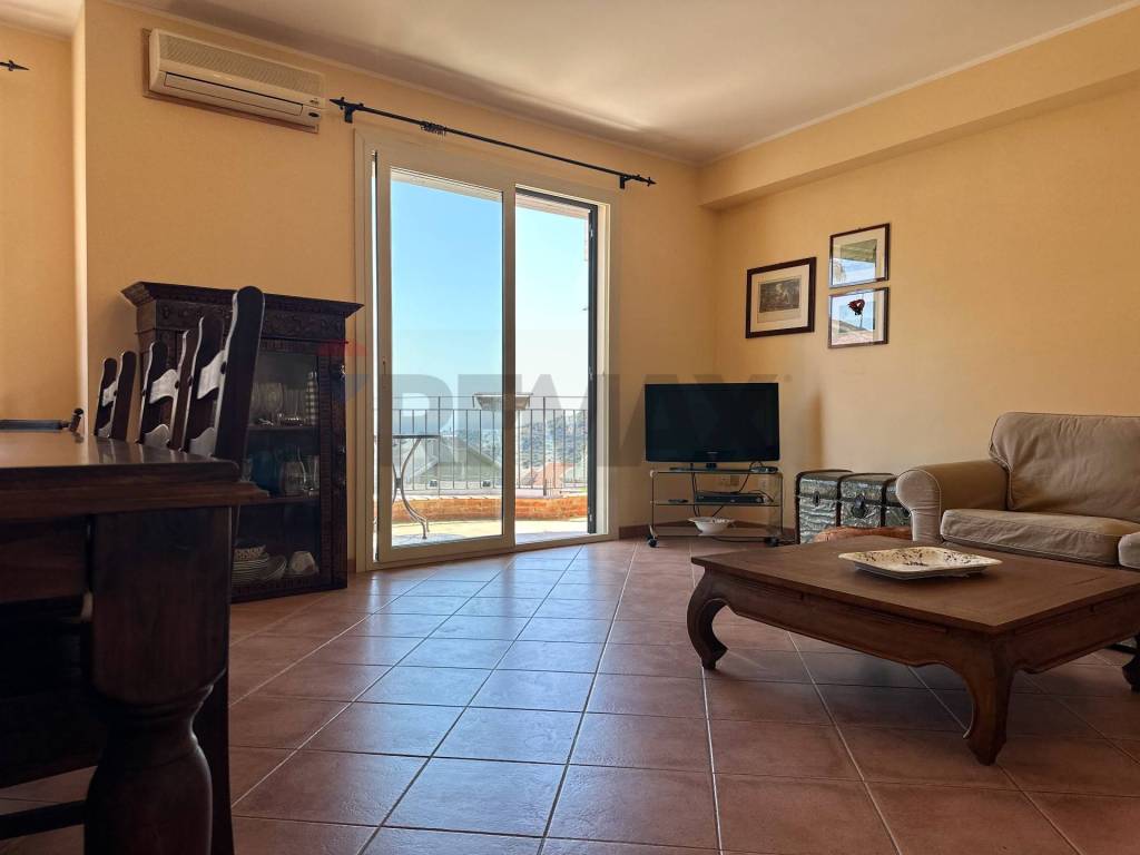 Appartamento a Furci siculo in via grotte - Foto 4