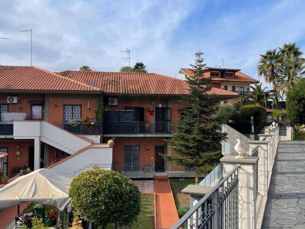 Appartamento a Mascalucia in VIA POTENZA, 17 - Foto 4