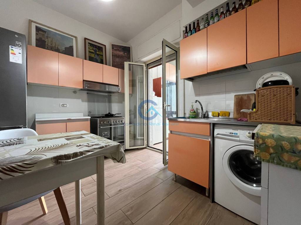 Appartamento a Catanzaro in Via Lungomare Stefano Pugliese, 171 - Foto 2