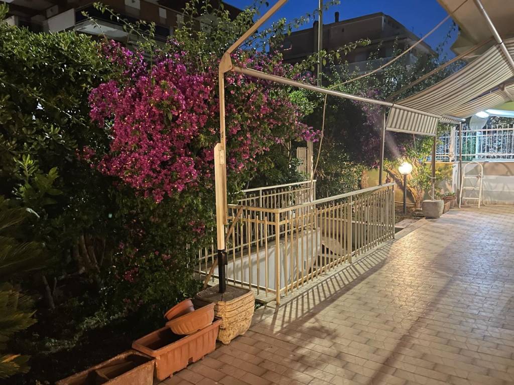 Appartamento a Pomezia in Via Gran Bretagna, 51 - Foto 3