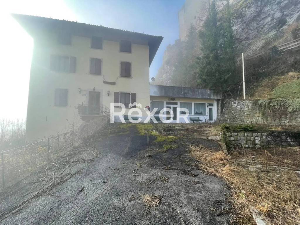 Palazzo / stabile a Tre ville in Via Guglielmo Marconi - Foto 2