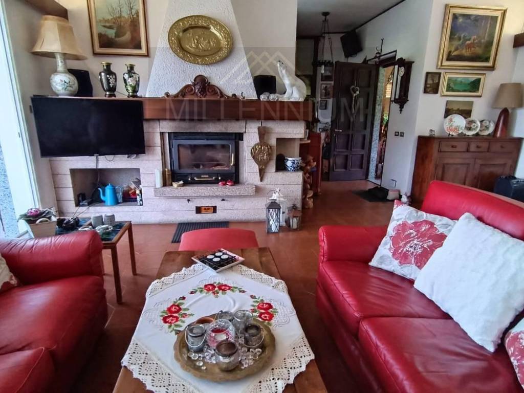 Villa a Arona in Via oleggio castello - Foto 4