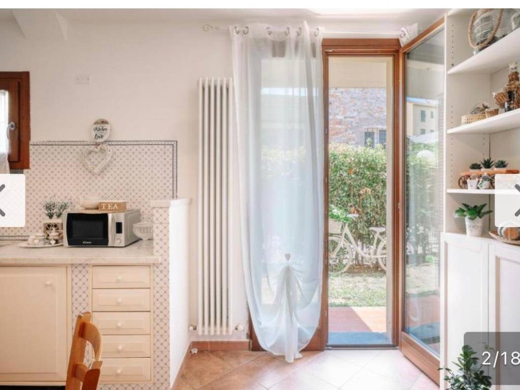 Appartamento a Lucca in Viale Jacopo della Quercia, 198 - Foto 2