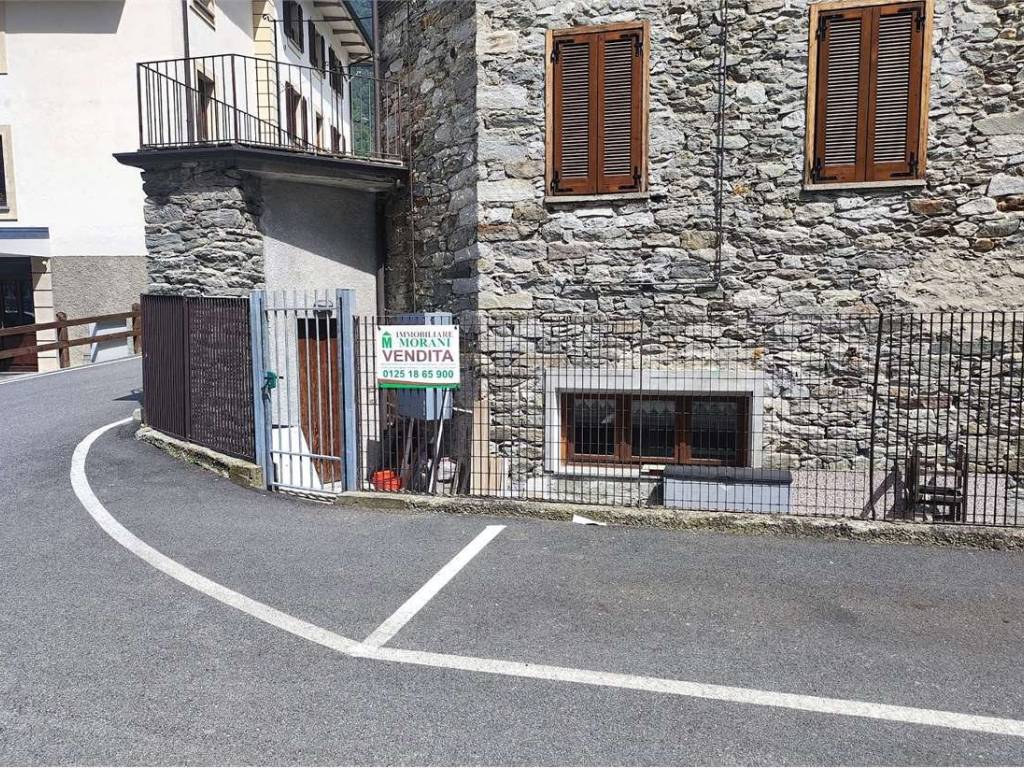 Appartamento a Gaby in Località Chef Lieu - Foto 3