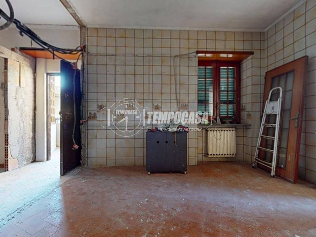 Palazzo / stabile a Teverola in Via Alessandro Manzoni 5 - Foto 5