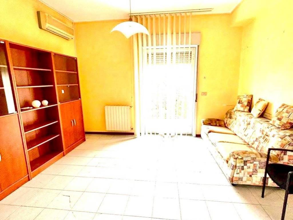 Appartamento a Riposto in Via Roma - Foto 4