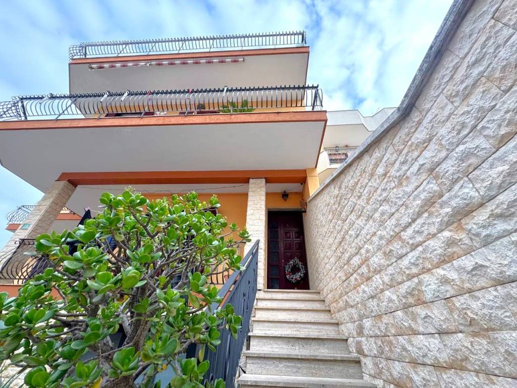 Appartamento a Triggiano in Via Rondò San Giorgio - Foto 3