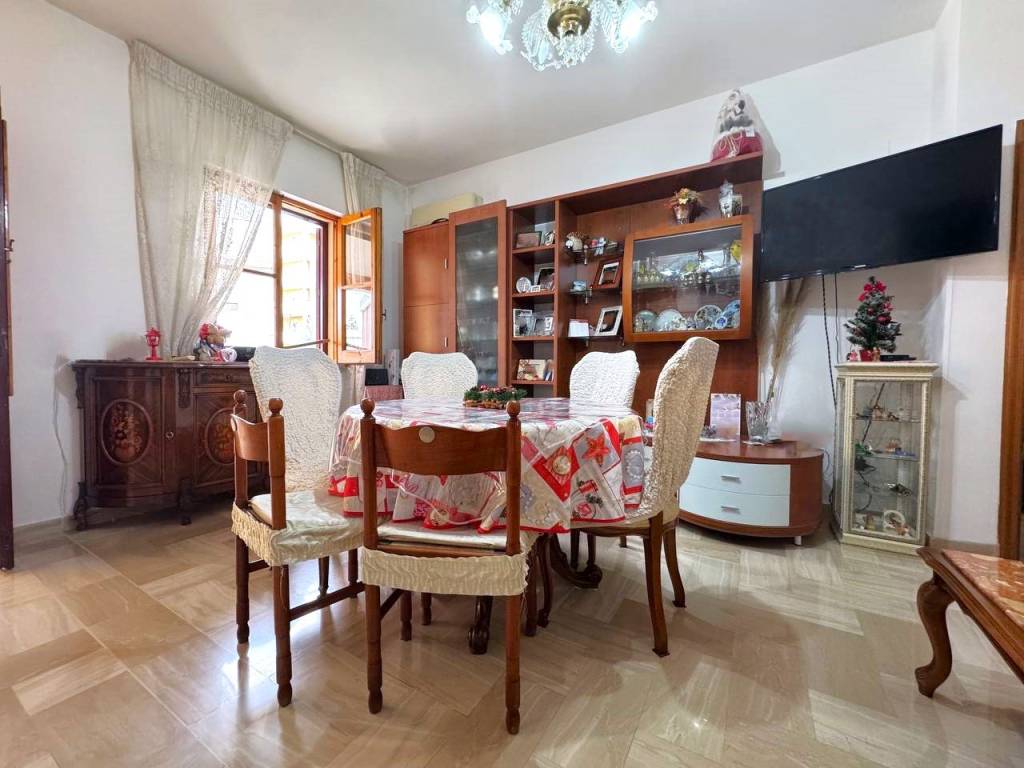 Appartamento a Triggiano in Via Rondò San Giorgio - Foto 5