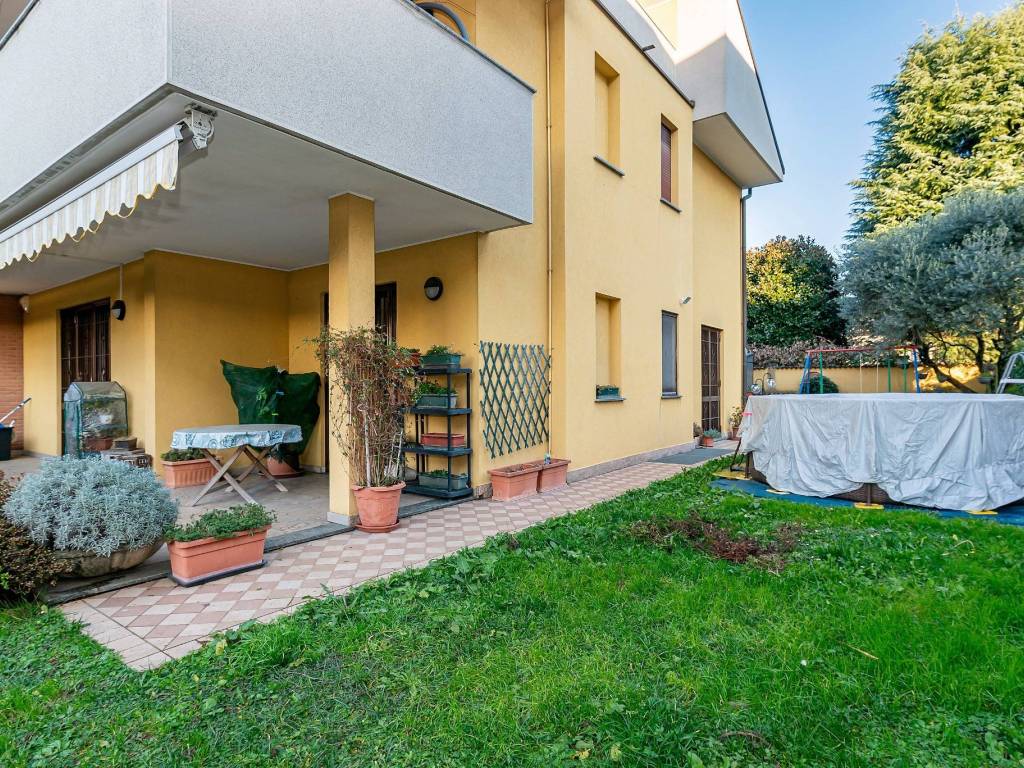 Villa a Saronno in Via Cesare Miola - Foto 2