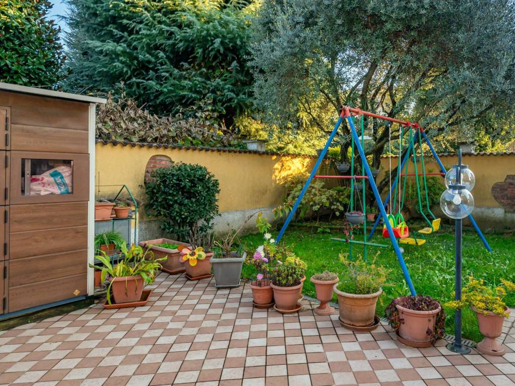 Villa a Saronno in Via Cesare Miola - Foto 4