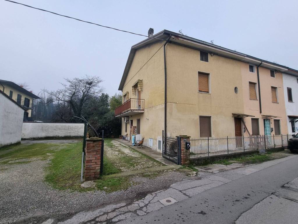 Casa indipendente a Cremona in Via Riglio - Foto 2