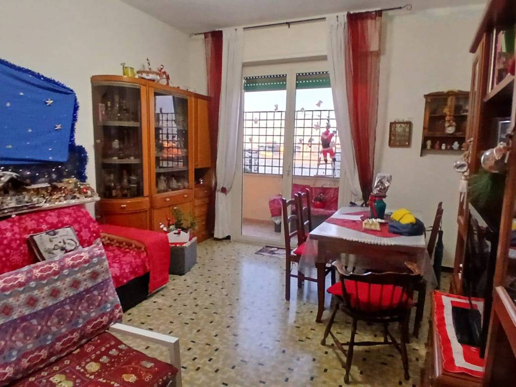 Appartamento a Livorno in Via Angiolo Badaloni - Foto 2