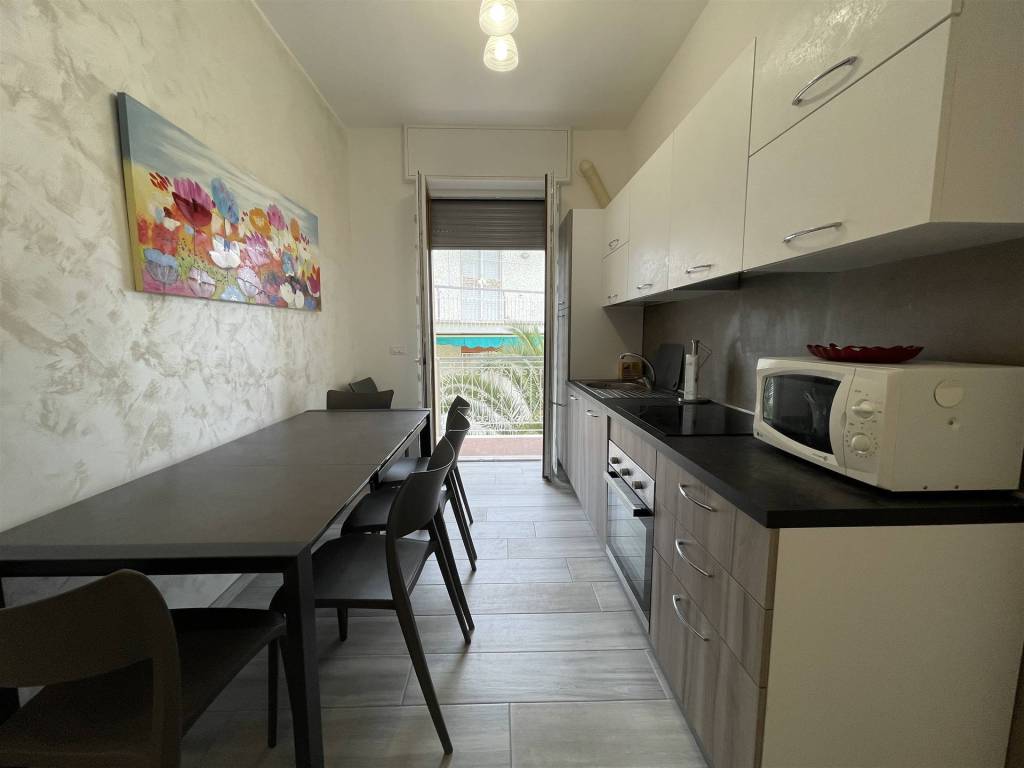 Appartamento a Spotorno in Via Laiolo - Foto 4