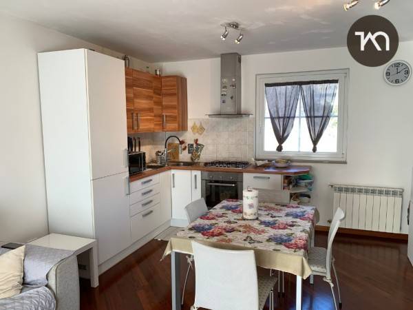 Appartamento a Trieste in Via Giuseppe Di Vittorio - Foto 4