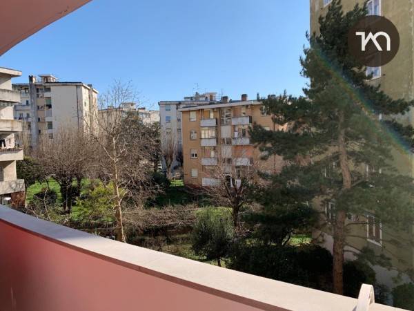 Appartamento a Trieste in Via Giuseppe Di Vittorio - Foto 5